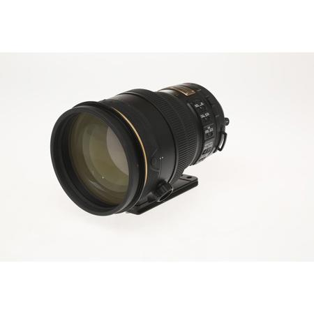 Nikon 200mm f/2G IF-ED AF-S VR Telephoto Lens.