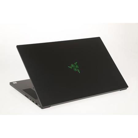 Razer Blade Pro 17 17.3" 4K Ultra HD Touch 120Hz Gaming Notebook - SKU#1439774