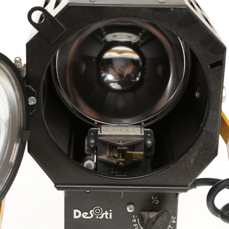 DeSisti Leonardo 310 Theater Fresnel - SKU#1447912
