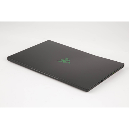 Razer Blade 15 Advanced Edition 15.6" QHD 240Hz Gaming Notebook - SKU#1533553
