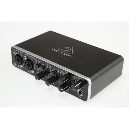 Behringer U-Phoria UMC204HD Audiophile Interface W/Tascam DR