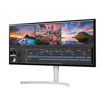 LG 34WK95U-W 34"UltraWide 5K Nano IPS LED Monitor with Built-In Speakers, 5120x2160