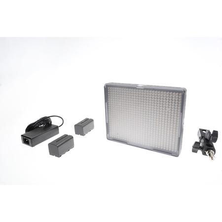 Used Aputure Amaran HR672W CRI95+ On-Camera Video LED Light with 2.4GHz  Wireless Remote, 5500K Color Temperature, 75deg. Beam Angle E-