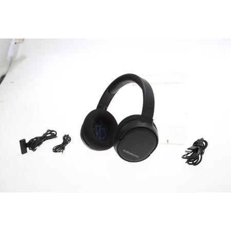 Used SteelSeries Arctis 1 Wireless 4-in-1 Wired/Wireless Gaming