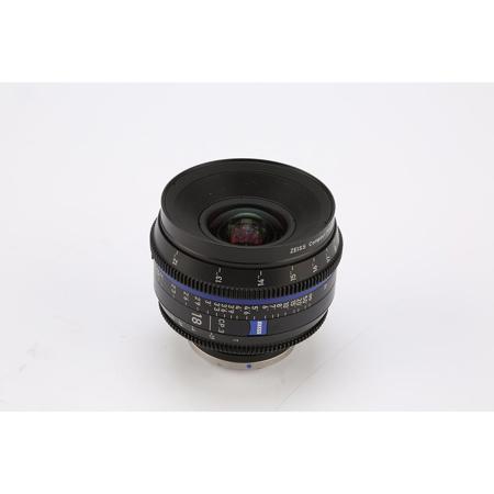 Zeiss 18mm T2.9 CP.3 Compact Prime Cine Lens (Feet) - Canon EF Mount SKU#1622997