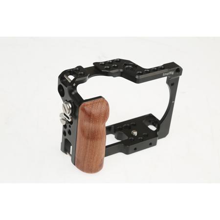 Used SmallRig Camera Cage with Wooden Grip for SIGMA fp Camera E+