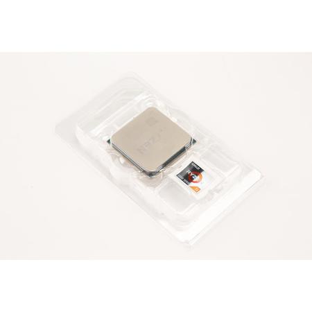 AMD Ryzen 5 5600X 3.7GHz 6-Core AM4 Processor - SKU#1632873