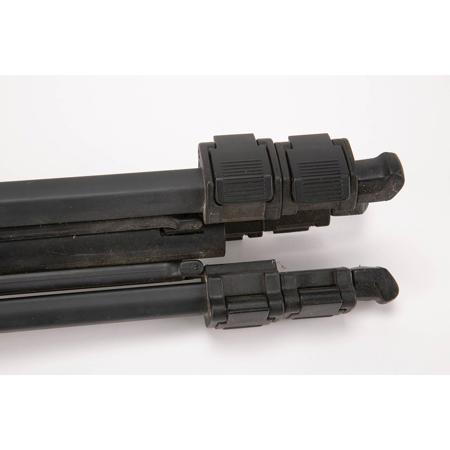 Canon Canon Deluxe Tripod 200 with 3-Way Pan Head, Quick Release, Built-in Bubble Level (Extends to 59.3", folds to 22.85")