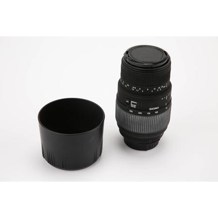 Sigma 70-300mm f/4-5.6 DLM DG Macro Telephoto Zoom Lens for Nikon SLR Cameras