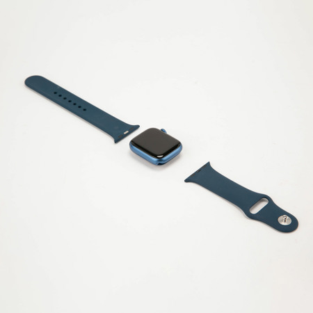 Apple Watch Series 7 GPS, 41mm Blue AL Case w/Abyss Blue Sport Band, Regular