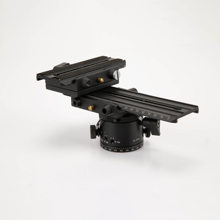 Used Manfrotto 303 Precision QTVR Panoramic Head - SKU#1657854 Used Manfrotto 303 Precision QTVR Panoramic Head - SKU#1657854