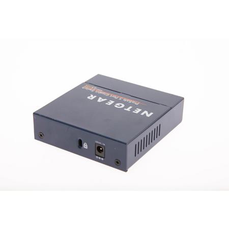 Netgear 5-Port Gigabit Ethernet Unmanaged Switch (GS105) - SKU#1658006