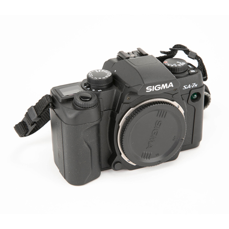 Sigma SA-7N 35mm SLR Camera