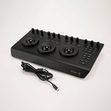 箱あり Davinci Resolve micro panel Amazon.com : Blackmagic Design Davinci Resolve Micro Color