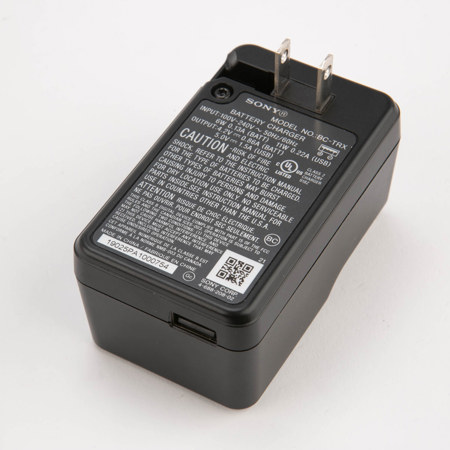 Sony BC-TRX Battery Charger for NP-BN1, NP-BG1, NP-FG1, NP-FT1, NP-FR1, NP-FE1, NP-BX1 Batteries
