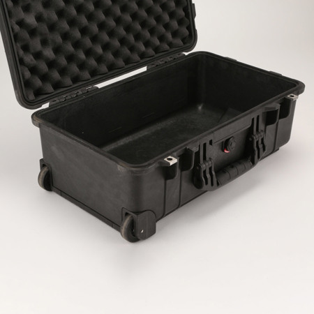 Pelican 1510 On Watertight Hard Case without Foam Insert, with Wheels - Charcoal Black