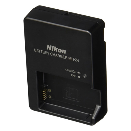 Nikon MH-24 Quick-Charger for EN-EL14 Rechargeable Battery