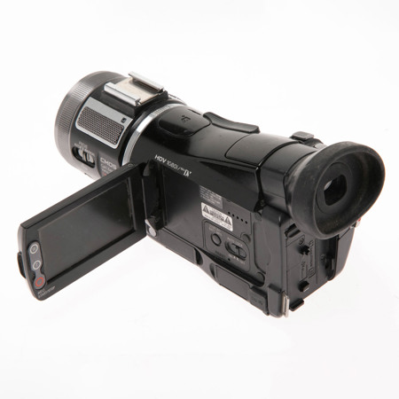Sony HVR-A1U Digital HDV 1080i High Definition Handycam Camcorder. (PLEASE NOTE:Microphone is NOT Included) (120 Hours)
