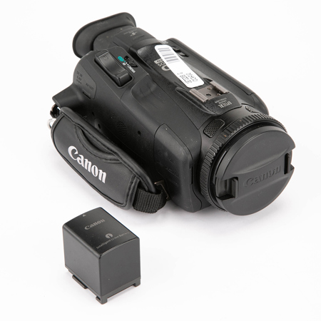 Canon VIXIA HF G40 3MP Full HD Camcorder - SKU#1673209