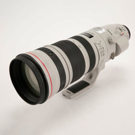 USED Canon EF 200-400mm f/4L IS USM with Built-in Extender 1.4x Lens