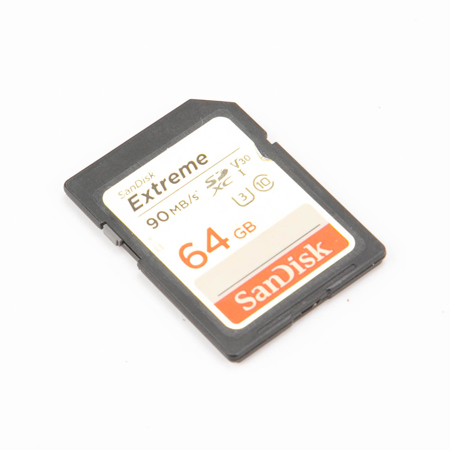 SanDisk Extreme 64GB UHS-I Class 10 U3 SDXC Memory Card, Up to 90MB/s Read and Up to 40MB/s Write Speed