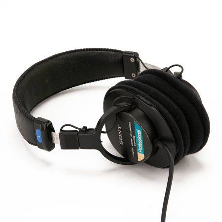 Sony MDR-7506 Professional Folding Headphones