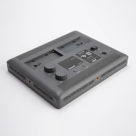Aputure Amaran HR672C CRI95+ Video LED Light with 2.4GHz Wireless Remote 1688032