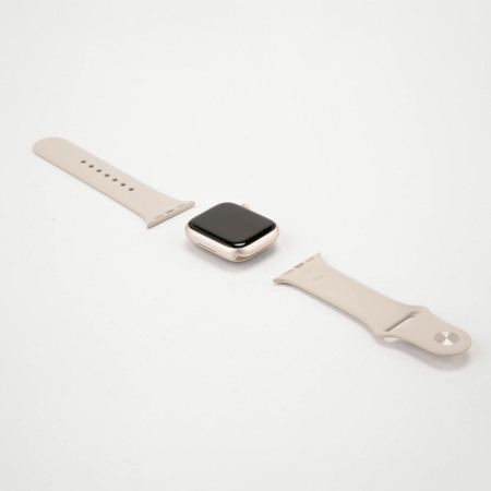 Apple Watch Series 7 GPS, 41mm Starlight AL Case w/Starlight Sport Band, Regular
