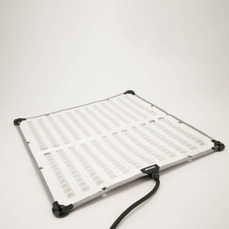 Aputure Amaran F22c 2x2' 200W RGBWW Flexible LED Mat Fixture, Gold-Mount 1693852
