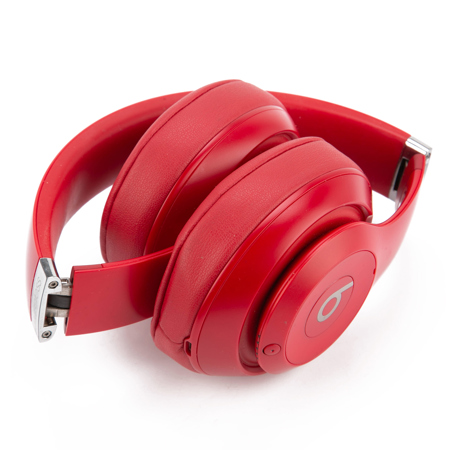 USED Beats by Dr. Dre Beats Studio3 Wireless Over-Ear Headphones, Red