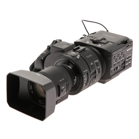 Sony NEX-FS700RH NXCAM 4K Super 35 Camcorder with 18-200mm PZ OSS Lens #1700625