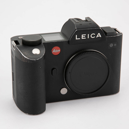 Leica SL (Typ 601) Full-Frame Mirrorless Digital Camera