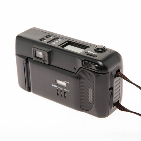 NIKON ZOOM-TOUCH 500S AF CAMERA