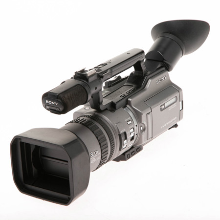 Sony DCR-VX2100 Mini-DV 3-CCD Digital Camcorder - SKU#1703571