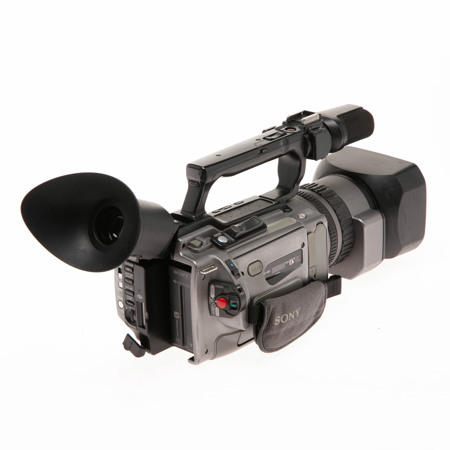USED Sony DCR-VX2100 Mini-DV 3-CCD Digital Camcorder - SKU#1703571