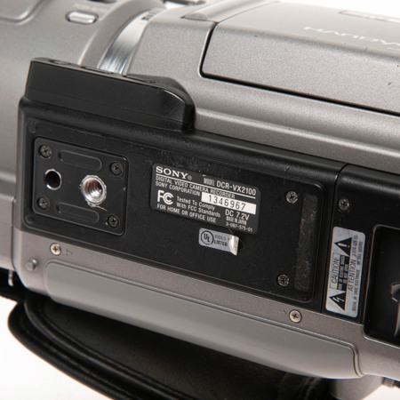 USED Sony DCR-VX2100 Mini-DV 3-CCD Digital Camcorder - SKU#1703571