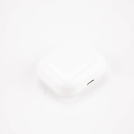 Apple AirPods with MagSafe Charging Case - 3rd Gen SKU#1708440