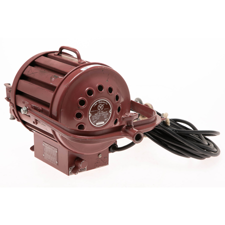 Mole-Richardson Baby 1000 Watt Solarspot Tungsten Fresnel Light - TYPE 407