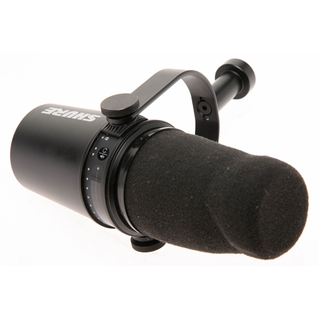 Shure MV7 Dynamic Unidirectional Dual XLR/USB Podcasting Microphone, Black