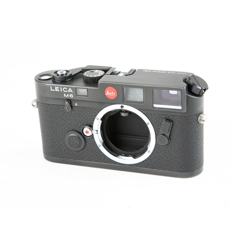 Leica M6 Classic 35mm (0.72) Rangefinder Manual Focus Camera Body - Black
