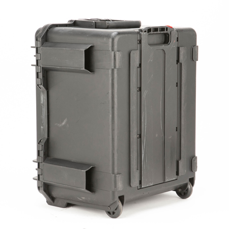 SKB 3I-2217-10BE Injection Molded Waterproof Case with Wheel, 22x17x10.50"