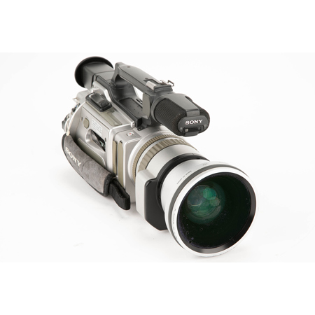 Sony DCR-VX2000 3-CHIP MiniDV Digital Camcorder Kit - SKU#1726938