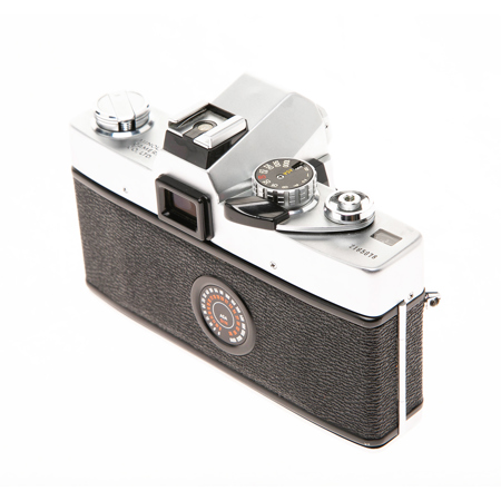 Minolta SRT-102 35mm SLR Camera Body, Chrome