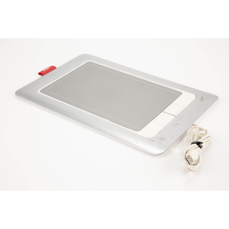 Wacom Bamboo Fun - Medium Pen Tablet