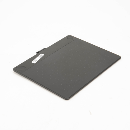 WACOM Intuos Art Pen & Touch Tablet M Size CTH-690 - SKU#1742396
