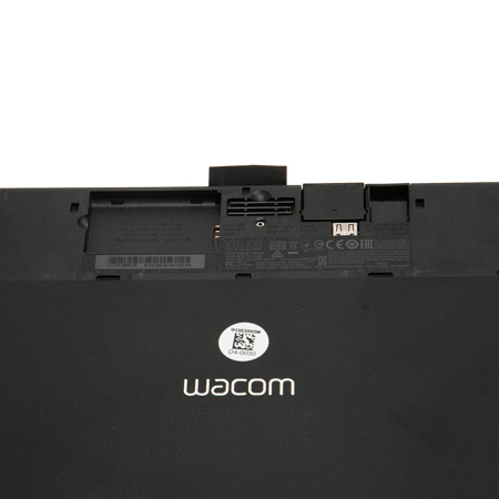Wacom Intuos Art Pen and Touch Tablet, Medium Black