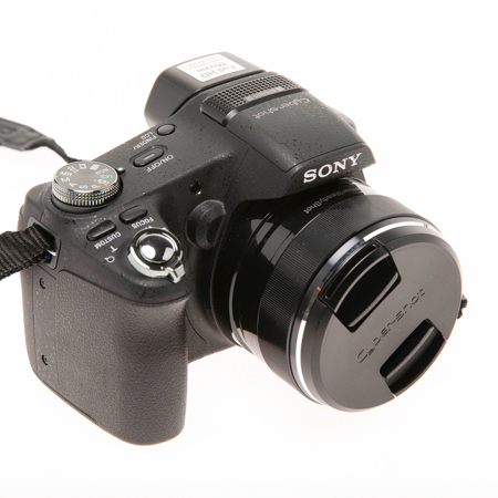 Sony Cyber-Shot DSC-HX100V Digital Camera, 16.2-Megapixel, Carl Zeiss Vario-Sonar T Lens, 30x Optical Zoom, Full HD 1080/60p Movies, Black