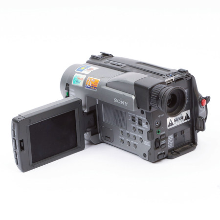 USED Sony CCD-TRV52 8mm Analog Handycam Camcorder - SKU#1752118