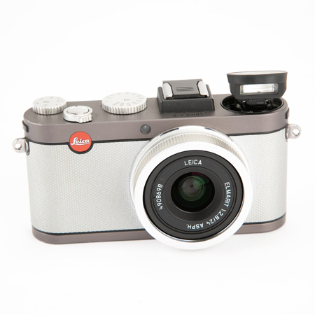 LEICA - 【LEICA】X-E TYP102 ELMART 24mm F2.8 ASPH. Leica X-E (Typ 102) - Leica Store Miami
