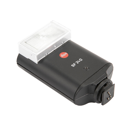 Leica SF-24D TTL Flash for the R8, R9, M6, TTL/M7 Series Cameras and X1, Guide Number 65 at ISO 100 Feet, Black.